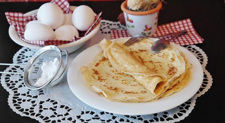 Млинці з куркою та шоколадом: рецепт від шеф-кухаря Євгена Клопотенка