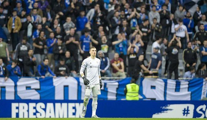 Андрей Лунин выступает за Овьедо на правах аренды / фото: realoviedo.es Андрей Лунин выступает за Овьедо на правах аренды / фото: realoviedo.es