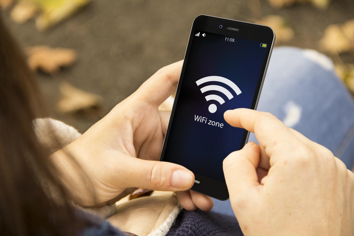Почему опасно пользоваться Wi-Fi в общественных местах / фото ua.depositphotos.com
