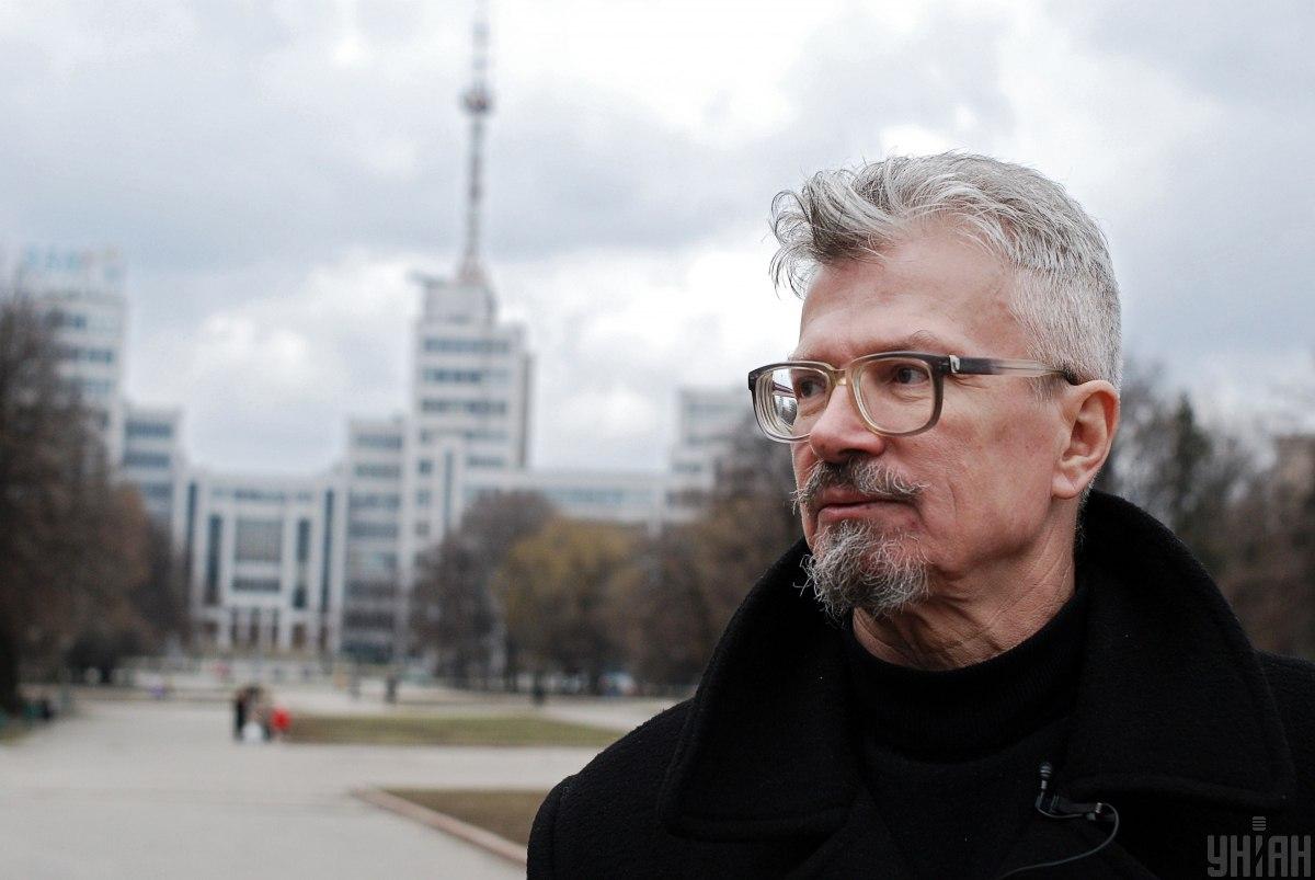 russian-writer-founder-of-radical-nationalist-party-limonov-dies-at-77