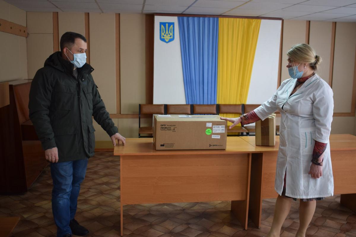 Підприємство Бахматюка придбало лабораторне обладнання для лікарні в Гадячі Підприємство Бахматюка придбало лабораторне обладнання для лікарні в Гадячі