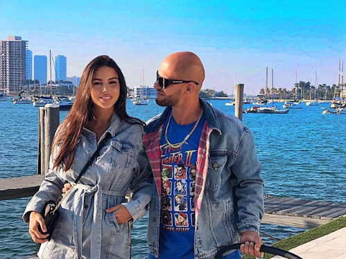 Еще недавно Самойлова делилась в Instagram милыми семейными фото / Instagram Оксана Самойлова Еще недавно Самойлова делилась в Instagram милыми семейными фото / Instagram Оксана Самойлова