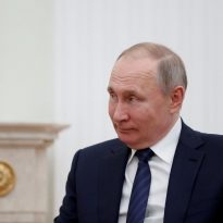 Reuters: Russian nuclear-powered sub enters service amid arms control fears