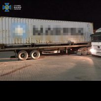 В порту под Одессой перехватили 30 килограммов элитного кокаина из Латинской Америки (фото, видео)