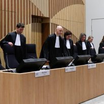Relatives of MH17 crash to seek damages from suspects, lawyers say – media