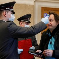 В РНБО нагадали про обмеження для запобігання поширенню коронавірусу