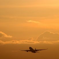 Україна відновить авіасполучення з 15 червня – рішення Кабміну