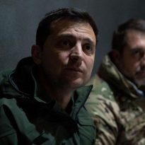 Зеленский отсрочил весенний призыв на май-июль 2020 года