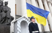 Охоронці зі зброєю не можуть перебувати в сесійній залі Ради – Разумков