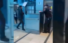 Россиянин зачитал полицейскому рэп и попал в психбольницу (видео)
