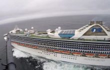 В США на круизном лайнере обнаружили 21 случай коронавируса