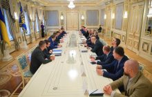 Fund worth up to UAH 13 bln: Zelensky agrees with large businesses on support for anti-coronavirus efforts