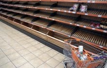 Наличие ряда товаров в магазинах находится под угрозой: министр озвучил список