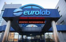 У Києві в одній із приватних лабораторій пропонують зробити тест на коронавірус за 1,5 тисячі гривень