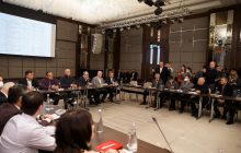 На Антикризисном штабе в Харькове Ярославский пообещал «стереть коронавирус в порошок»