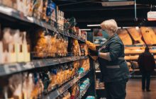 АТБ будет возить сотрудников своих магазинов на работу собственными автобусами