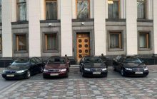 Київські медики їздитимуть на роботу на авто Верховної Ради: парламент передав двом столичним лікарням чотири автомобілі (фото)