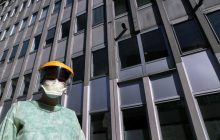 В США ученые назвали альтернативу маскам для защиты от коронавируса
