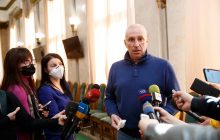 Ярославський хоче замість експрес-тестів закупити для України ще ПЛР-тести через офіс Джека Ма
