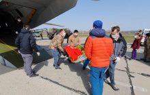 До Одеси спецбортом доставили 14 поранених на Донбасі військових
