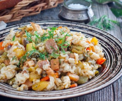 Рис с грибами в сковороде — рецепт с фото пошагово