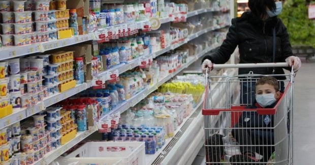 Украинцы могут остаться без основных продуктов: цены на газ ударили по производителям