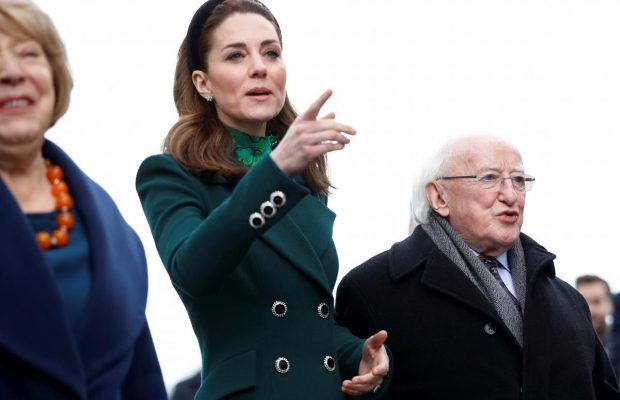 Вся в смарагдовому: ефектна Кейт Міддлтон з принцом Вільямом прибули в Дублін (фоторепортаж)