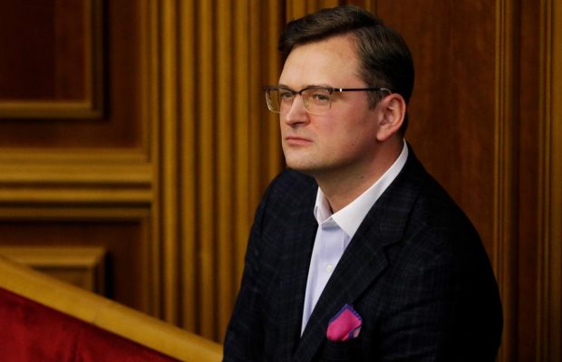 МИД: Украинцы могут купить билеты по льготным ценам для возвращения из 15 стран (список)