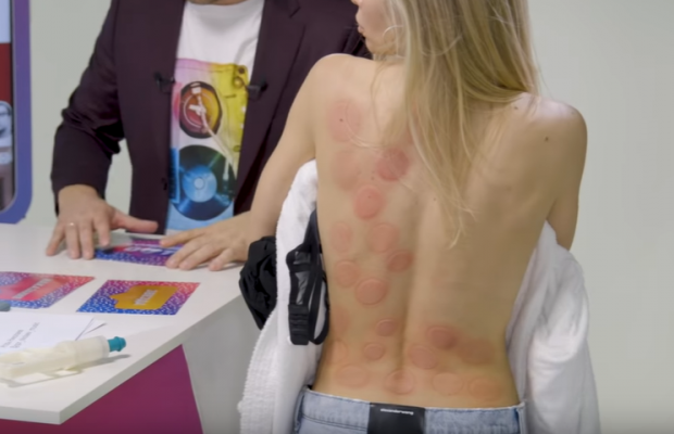 38-річна Брежнєва зняла білизну в ефірі популярного шоу (фото, відео)