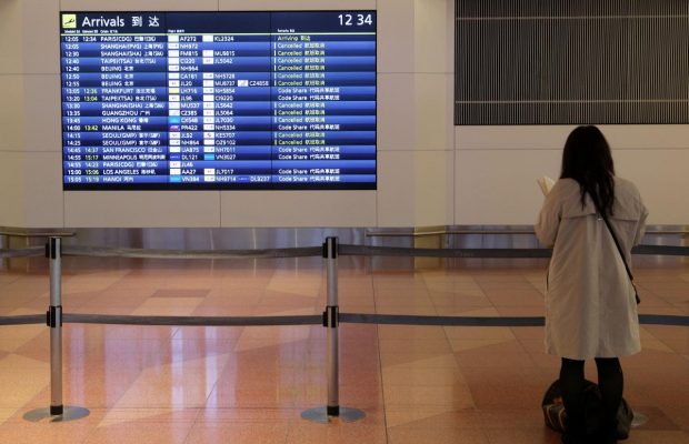 Эксперты пояснили, какие права имеют пассажиры в случае отмены поездки из-за коронавируса