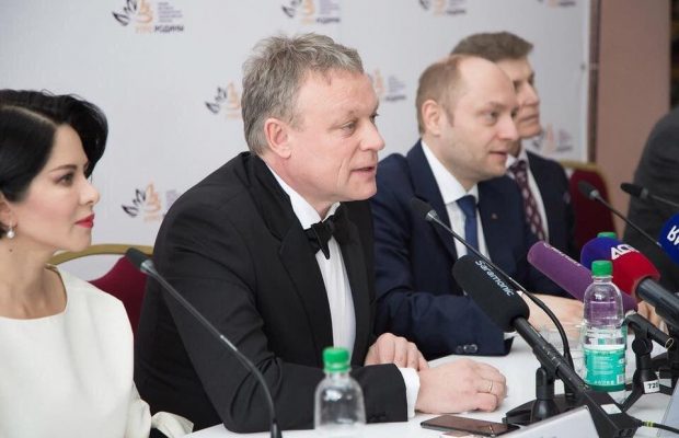 Нова кохана Жигунова прокоментувала свою схожість з Анастасією Заворотнюк (фото)