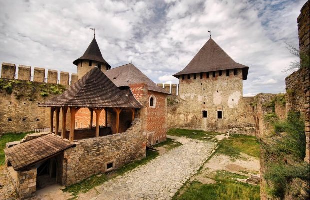 Топ-10 найкращих віртуальних екскурсій в Україні