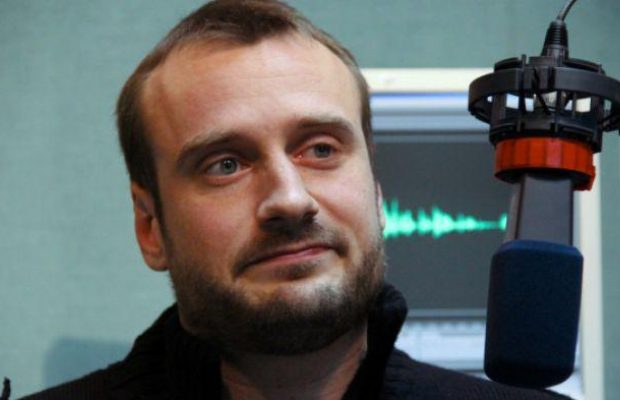 "Давило в груди": герой украинского шоу "Холостяк" заразился коронавирусом