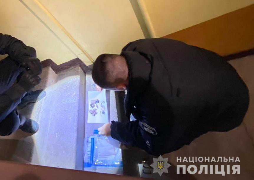 На місці вибуху в Одесі працює слідчо-оперативна група / фото od.npu.gov.ua На місці вибуху в Одесі працює слідчо-оперативна група / фото od.npu.gov.ua