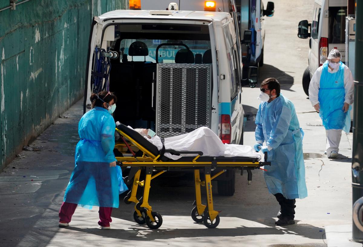 В Испании растет число жертв коронавируса / REUTERS