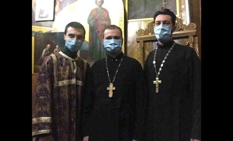 В Кременчуці священики ПЦУ працюють в режимі карантину / Facebook, Михаїл Гориславець В Кременчуці священики ПЦУ працюють в режимі карантину / Facebook, Михаїл Гориславець