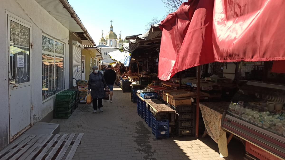 Найбільший ажіотаж на базарах у Чернівцях був минулого тижня / фото УНІАН