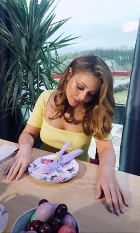 Певица показала их завтрак с сыном Вениамином / Instagram Тина Кароль Певица показала их завтрак с сыном Вениамином / Instagram Тина Кароль