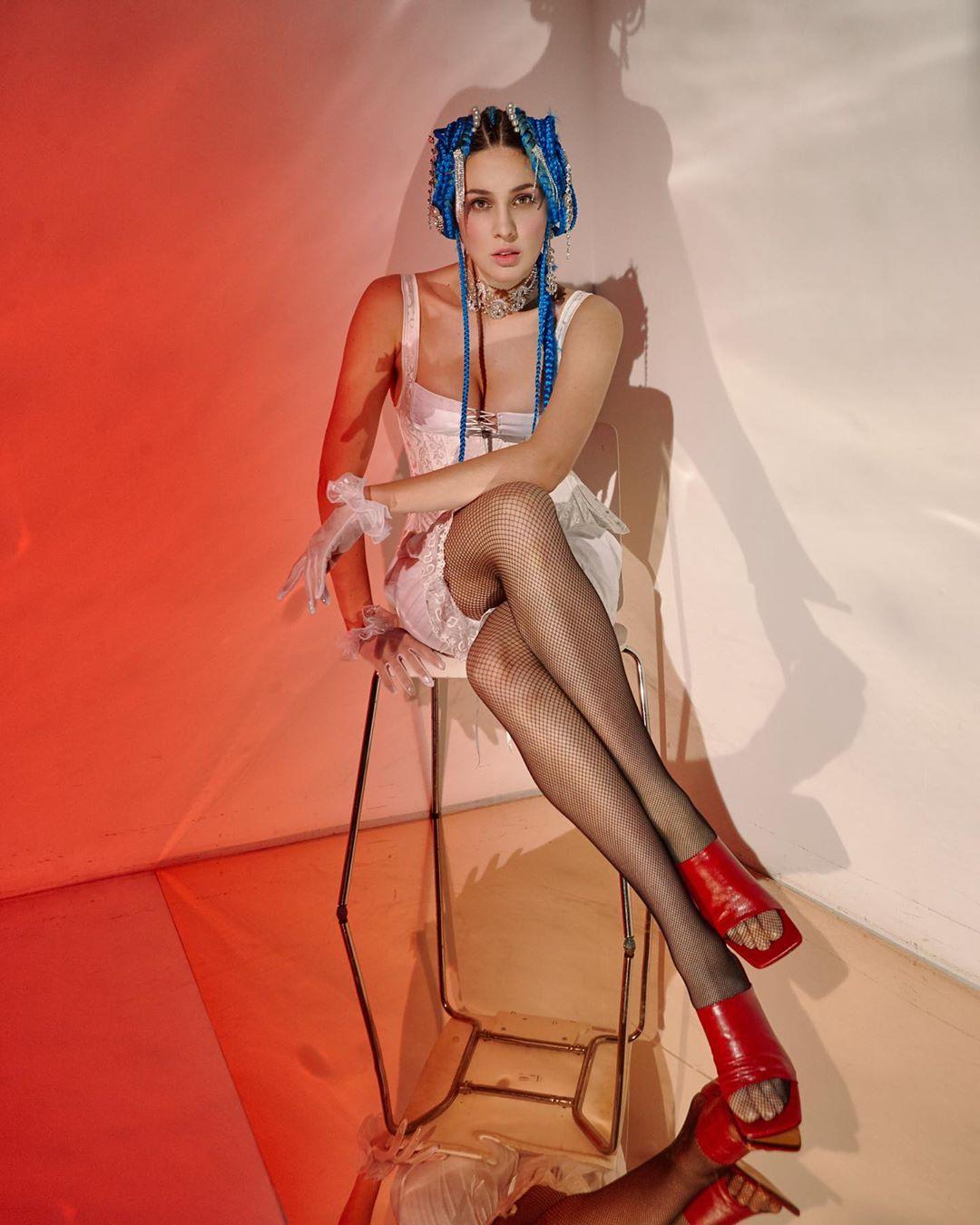 Instagram MARUV Instagram MARUV