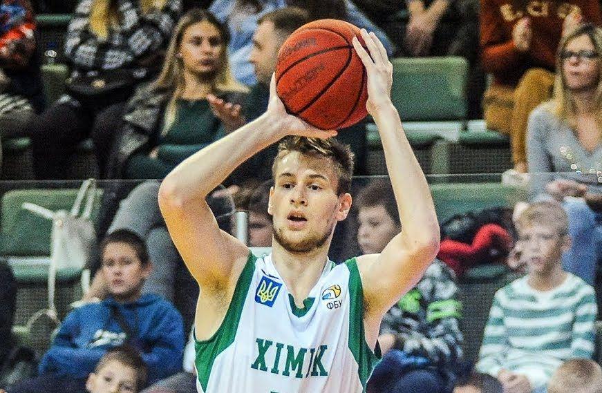 Войналович - найкращий молодий гравець чемпіонату України / фото: БК Хімік Войналович - найкращий молодий гравець чемпіонату України / фото: БК Хімік