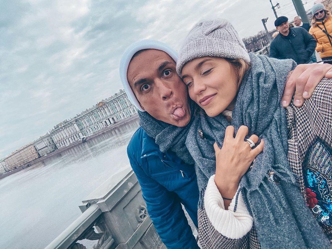 Регина Тодоренко молчит о войне / Instagram Влад Топалов Регина Тодоренко молчит о войне / Instagram Влад Топалов