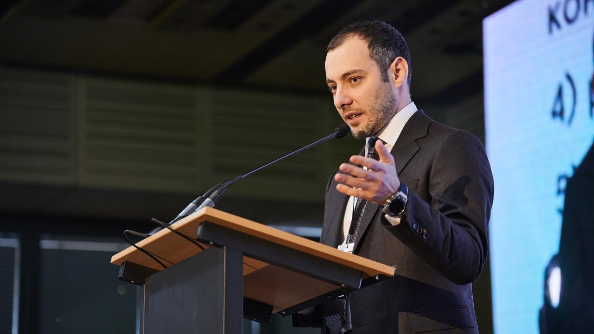 Усі зможуть перевірити витрати на будівництво у прозорій системі, - міністр Олександр Кубраков