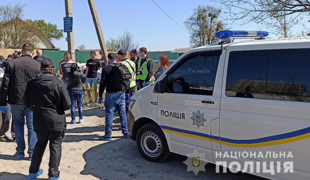 Поліція розслідує обставини моторошного вбивства дитини на Харківщині / Фото: Нацполіція Поліція розслідує обставини моторошного вбивства дитини на Харківщині / Фото: Нацполіція