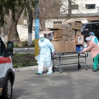 За добу в Києві зареєстровано 15 нових хворих на коронавірус, серед них - троє медиків