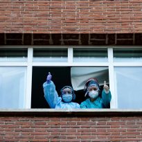 Более трех миллионов людей в мире вылечились от коронавируса