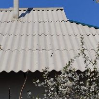 Russia-led forces damage three houses in Zolote-4 on April 28 (Photos)