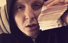 ФБР задержало рэпера из РФ после снимков в Instagram с пачками денег (фото)