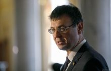 Підвищувати акциз на алкоголь не можна, поки ринок перебуває в тіні - Гетманцев
