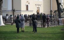 Порушення карантину під час богослужінь на Вербну неділю зафіксували у семи областях