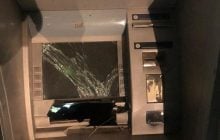 В Киеве неизвестные взорвали банкомат и украли наличку (фото)